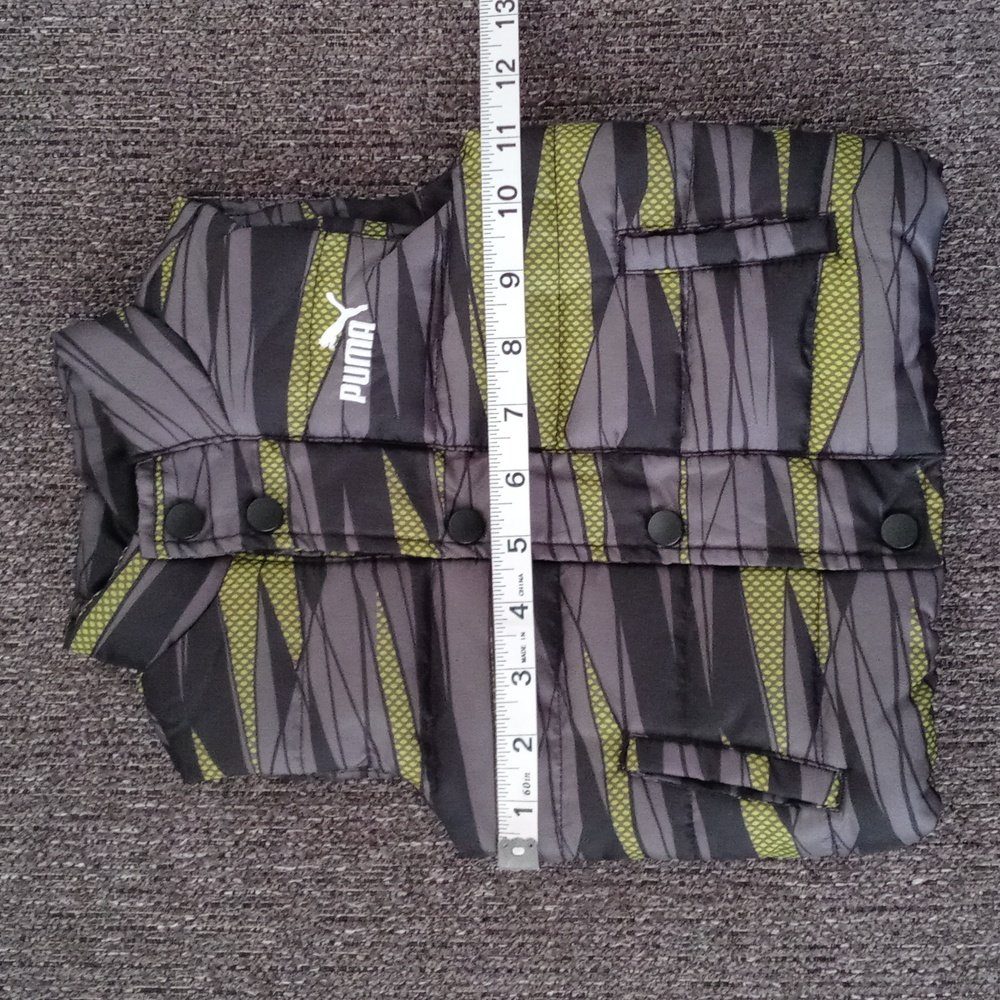 💚Puma💚 - Black/Gray/Green Camouflage Vest - Picture 10 of 13